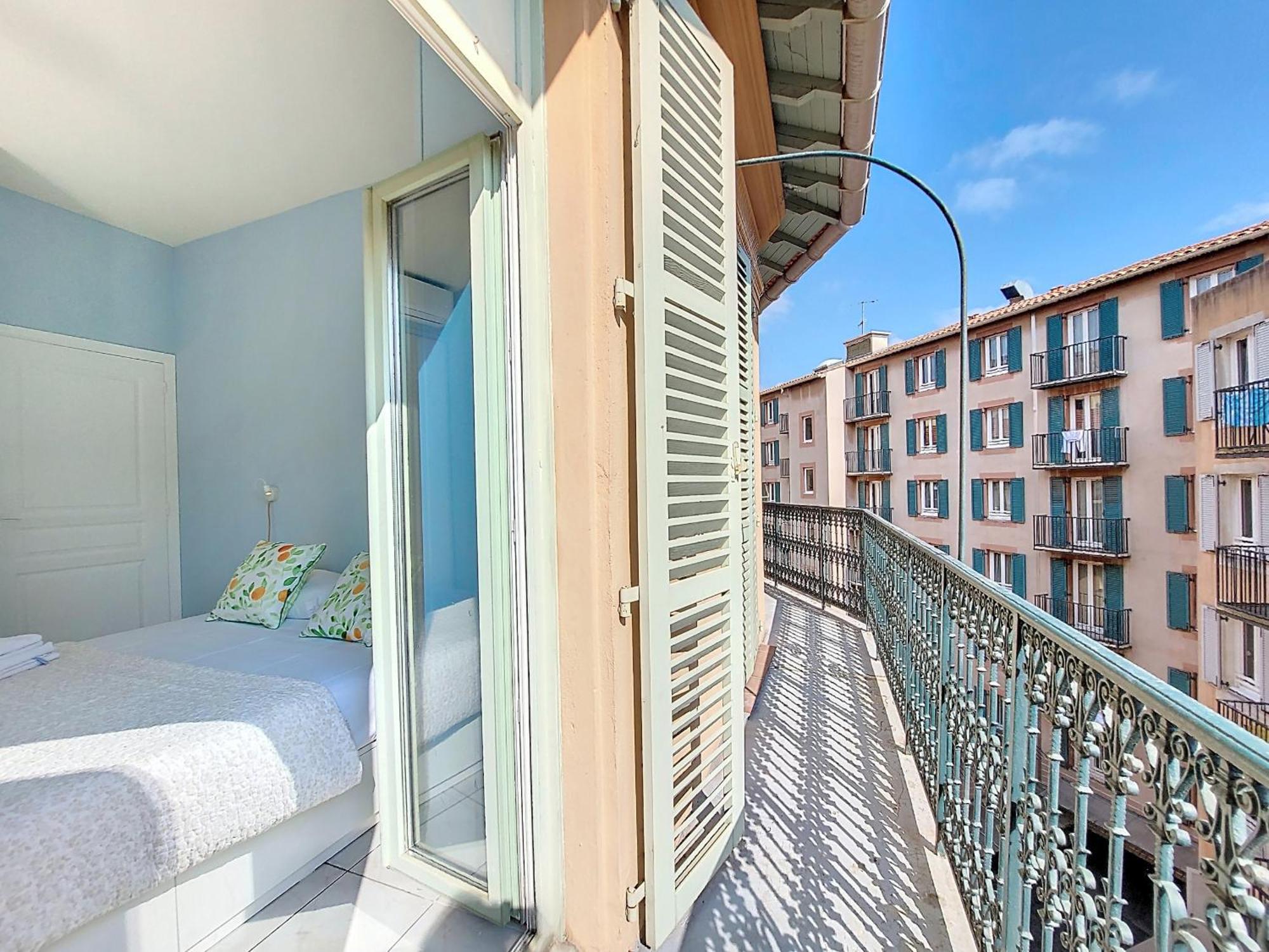 Nestor&jeeves - Palais Du Port - Balcony - Port Place Du Pin Appartamento *
